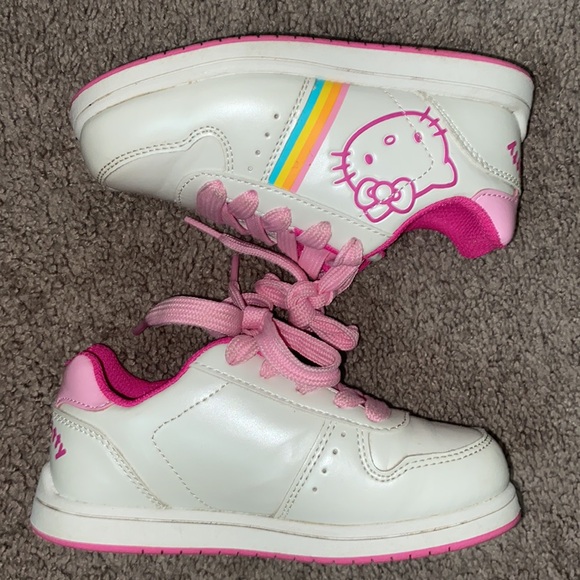 Girls hello kitty sneakers - Picture 4 of 5